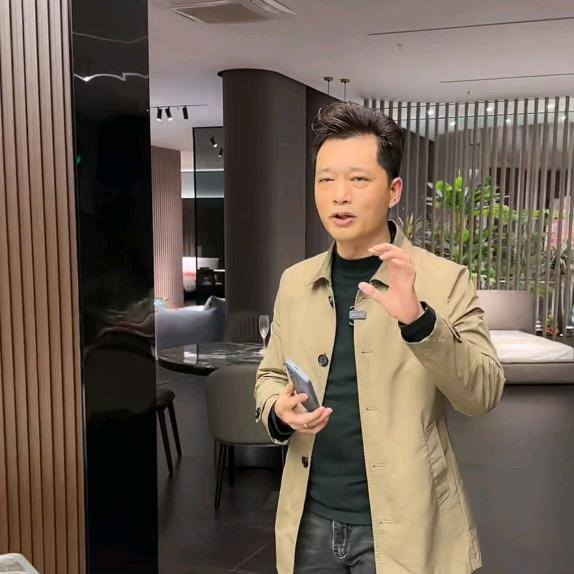 佛山市古弛行家居有限公司