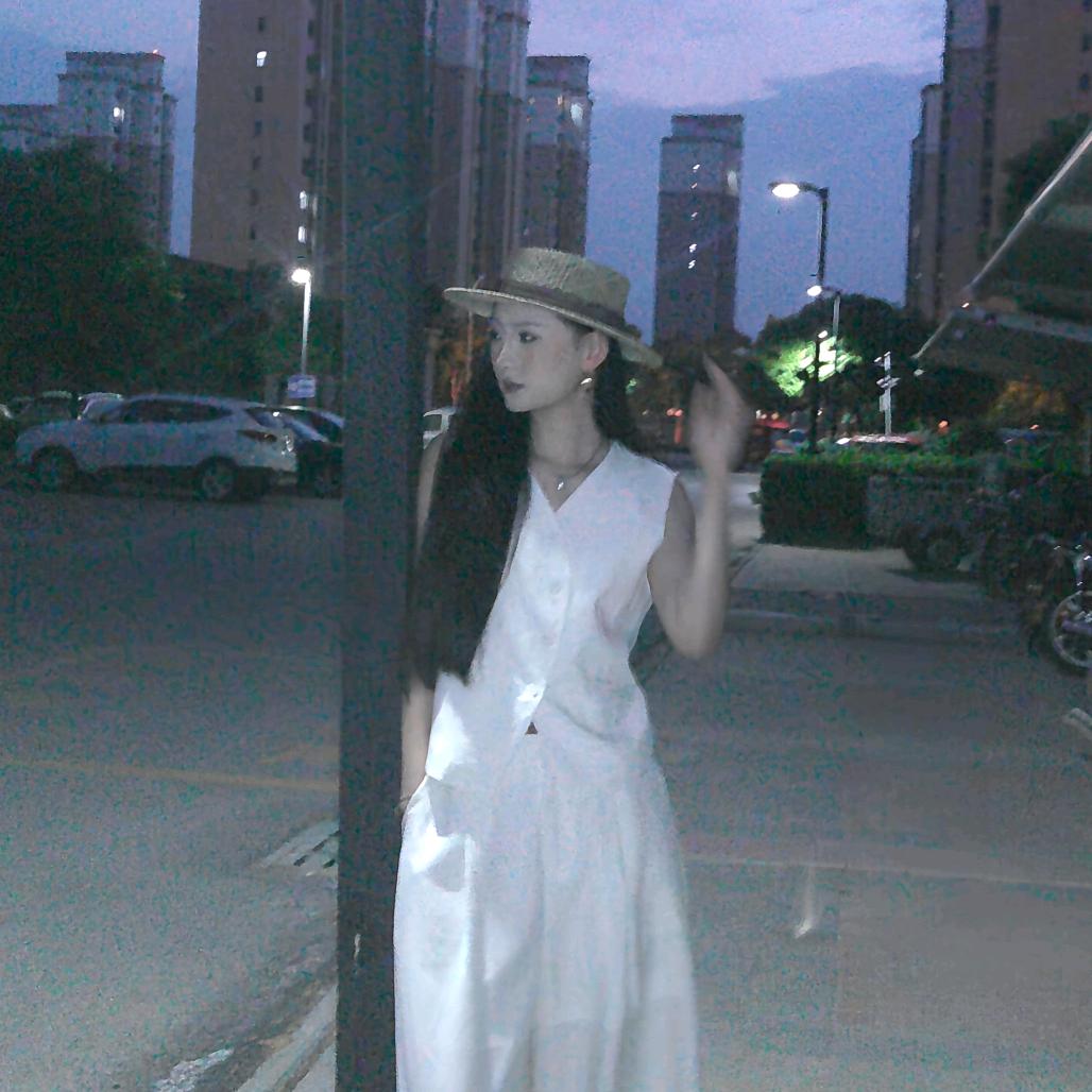 霏喜私服