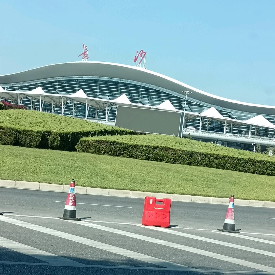 山里人（带你体验健康的农村生活）