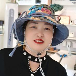 四川省南充。蔡姐