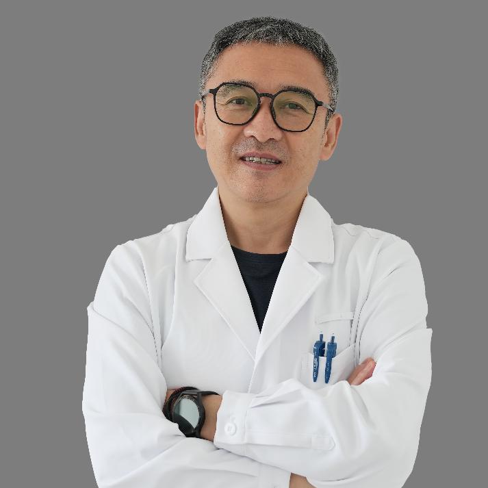 颈椎微创专家顾柯主任