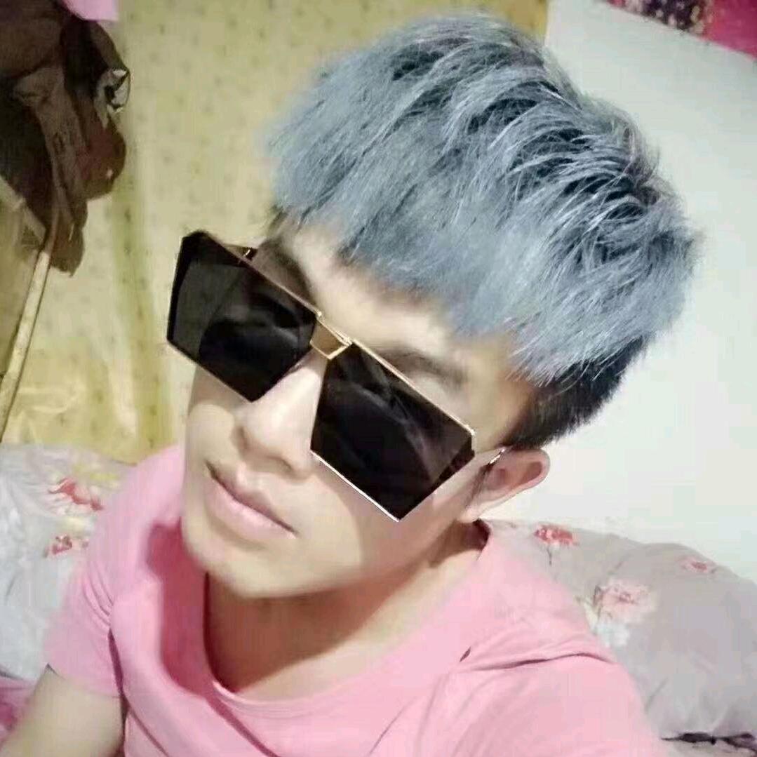 情哥【与世无争】