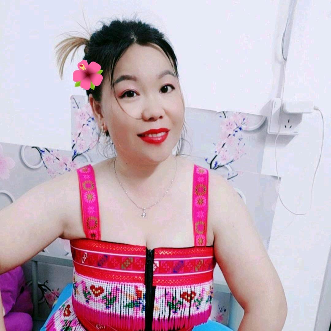 开心大婶🐮