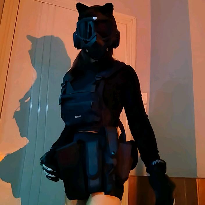 🏍️莎莉•摩咖☕️