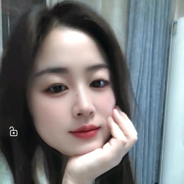 爱笑的姑娘🌻
