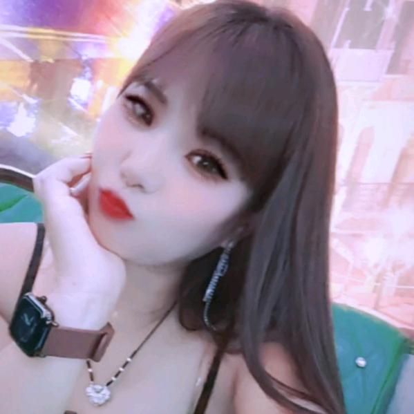 不经风雨，怎么见彩虹