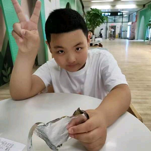 刘李沐阳