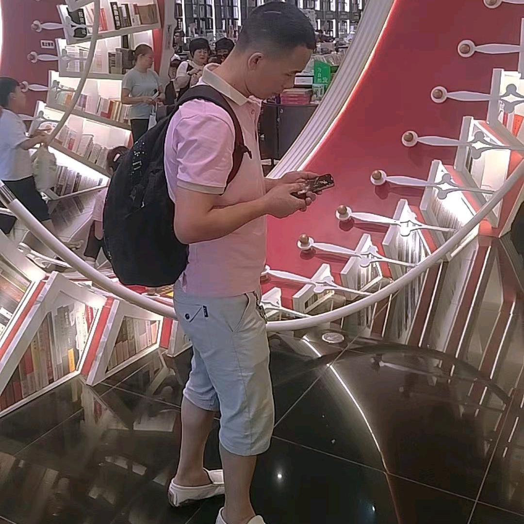 张大胆
