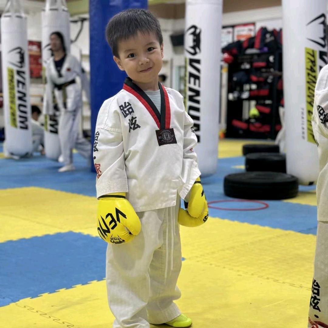 银川跆炫跆拳道馆大地世纪小区馆官方号