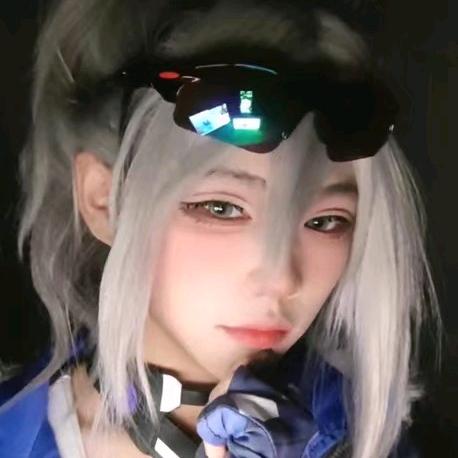 抽象葡萄小白总grape.