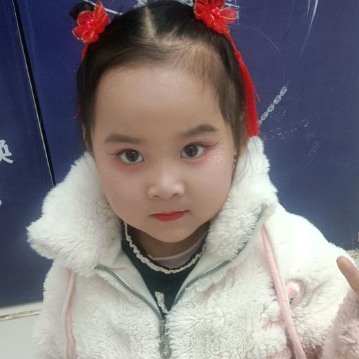 糖果女孩👧