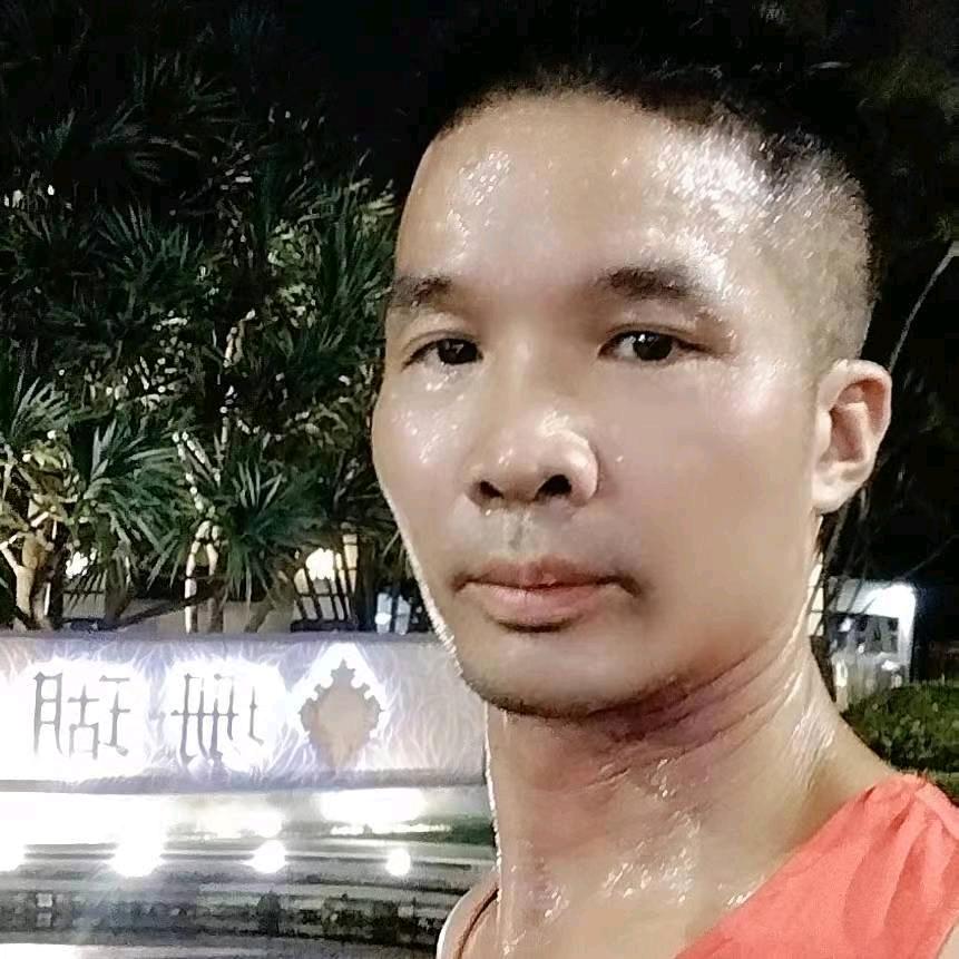 爱跑步的枫哥