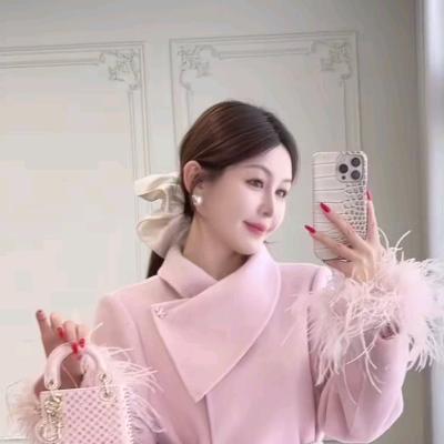 余潇潇💗轻奢女装[每日更新]