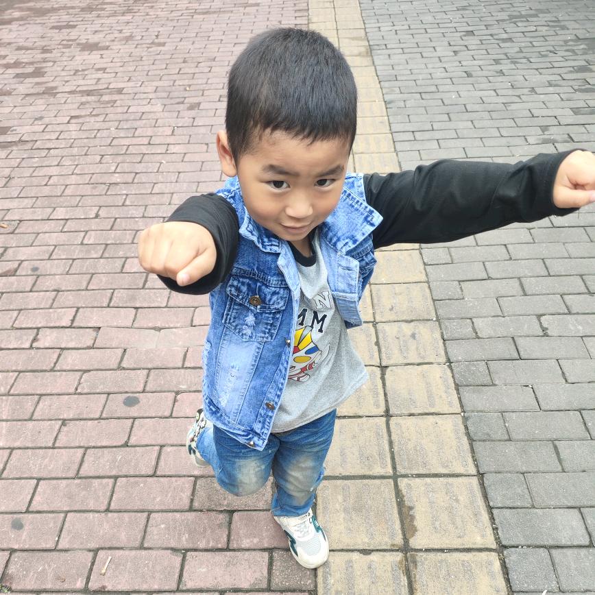 妈妈说我是个小坏蛋