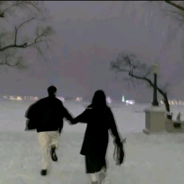 等你说晚安_.⚜️