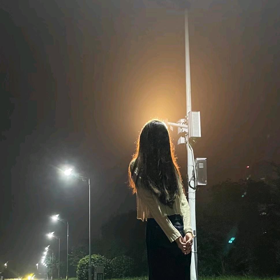 小石在厂区