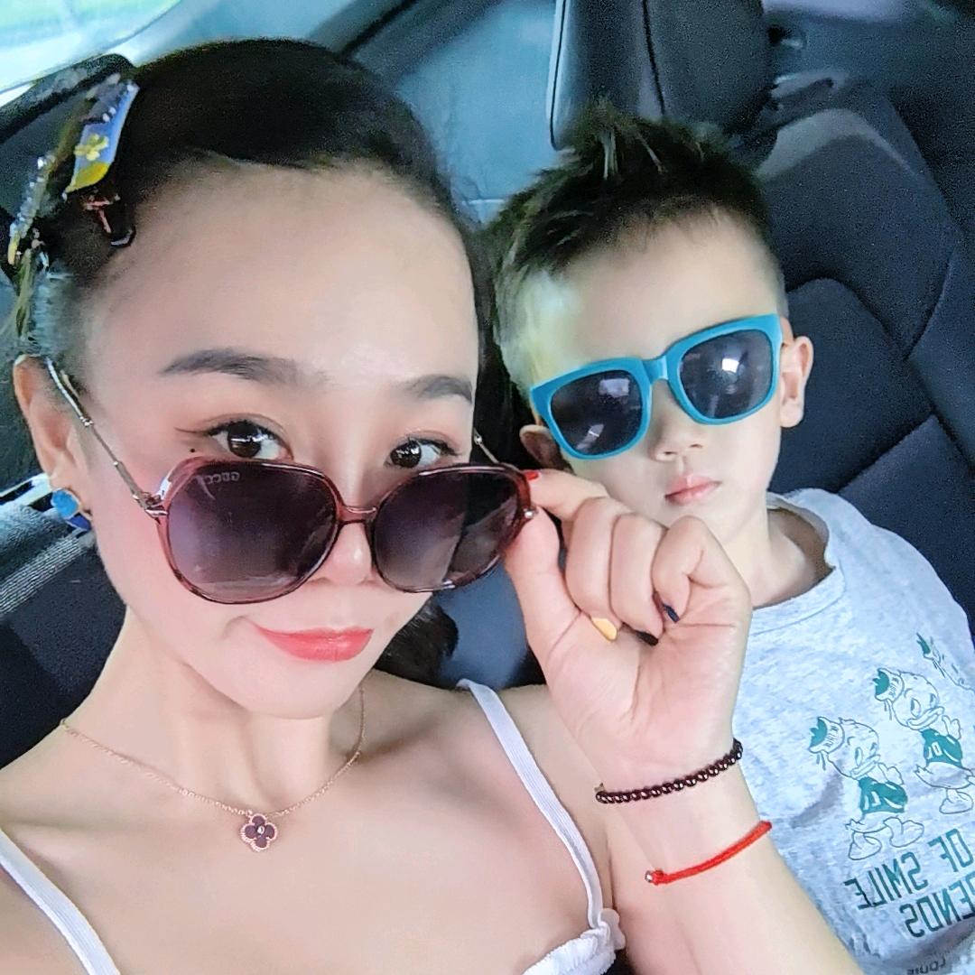 萌面女汉之齐齐妈🥑