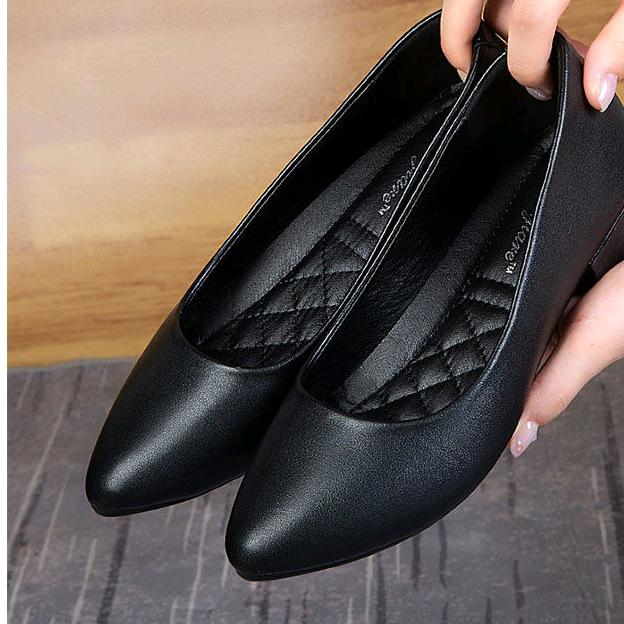 暨阳网红女鞋店