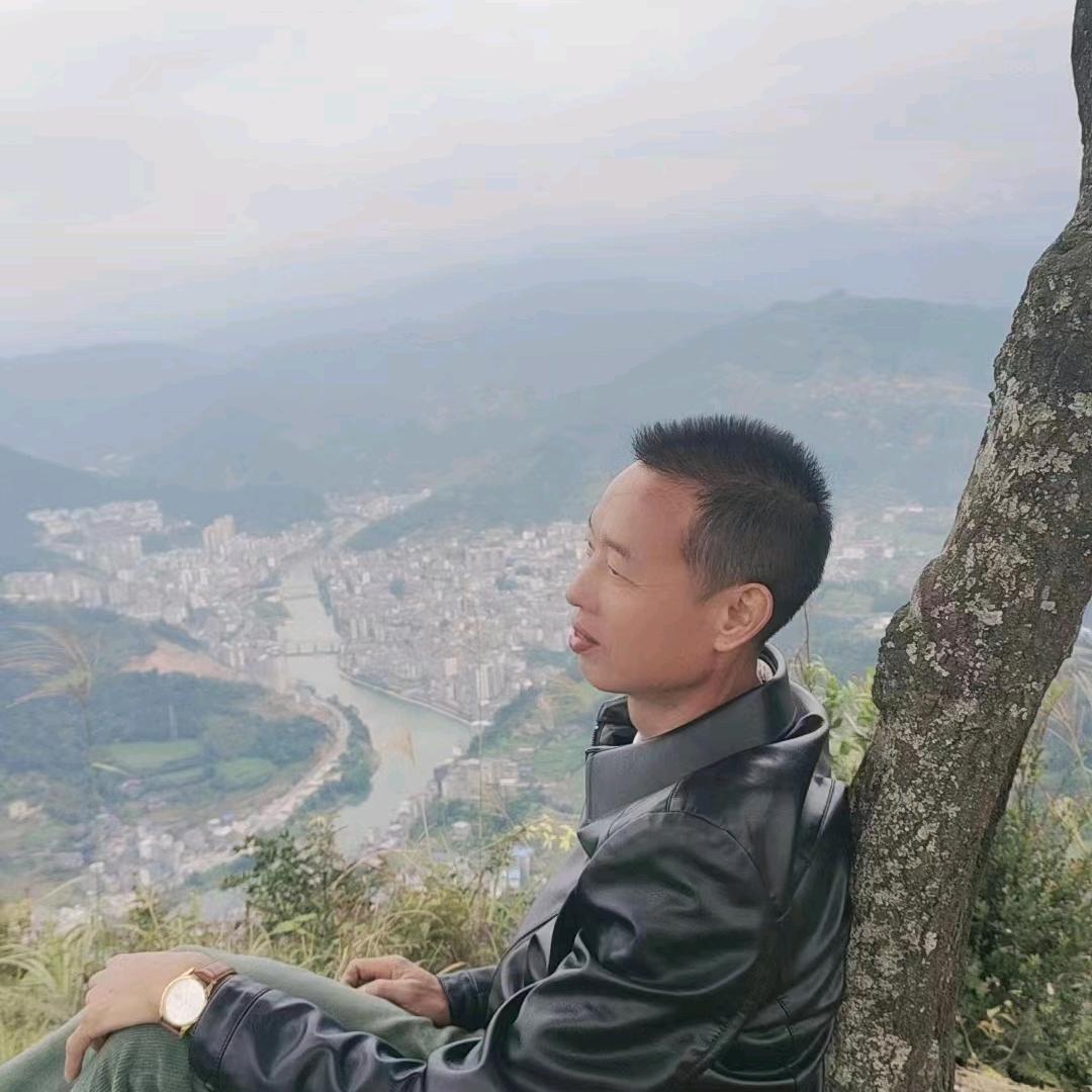 熬市侗哥