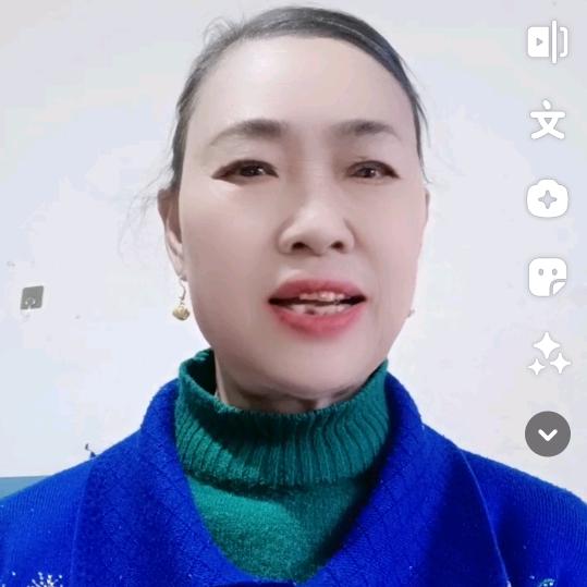 胡心姐