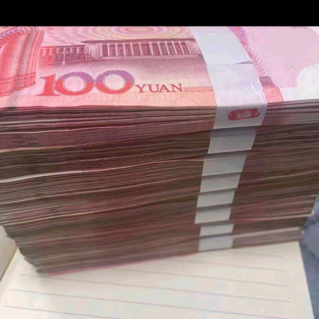 王家二老板帅哥