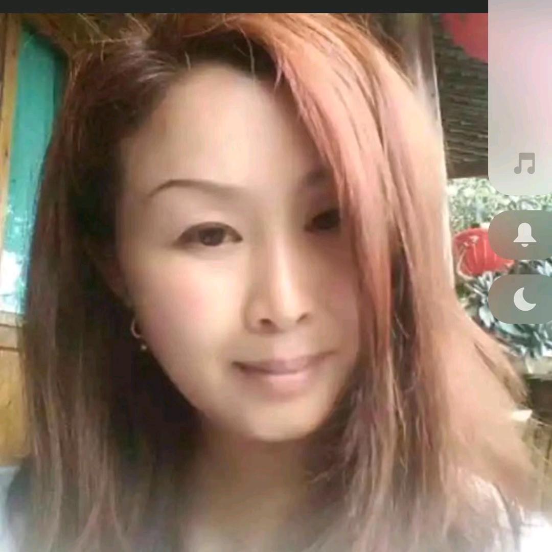 黔贵根雕