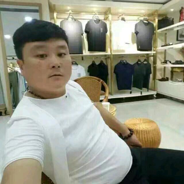 赵财鹏飞