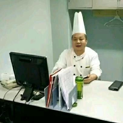 不求与人攀比但求超越自己