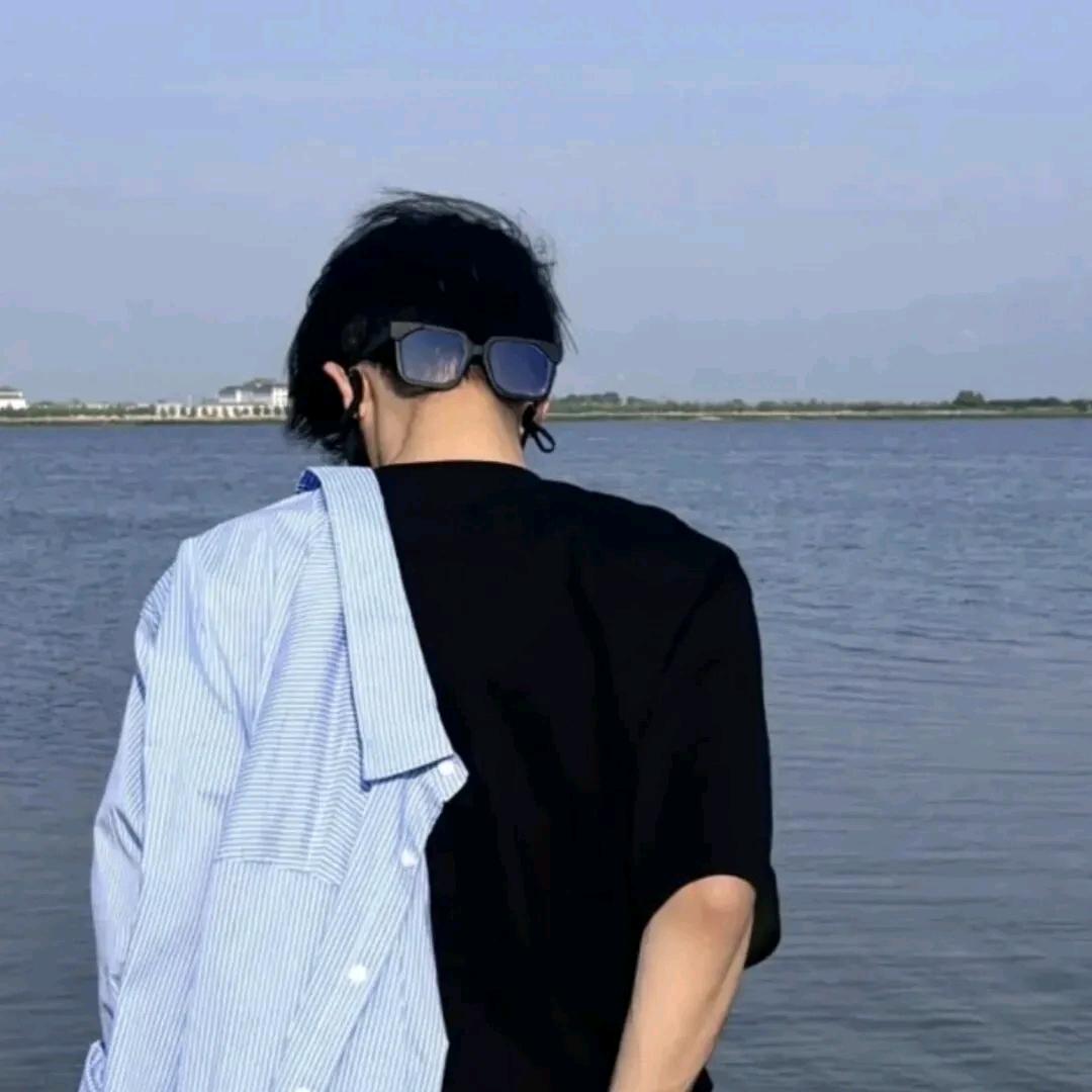 ᵏⁱˢˢ⁻kiss