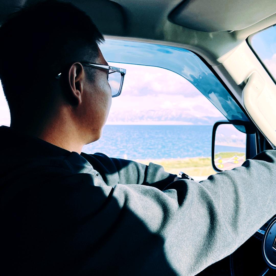 疆旅$$$阿军领队