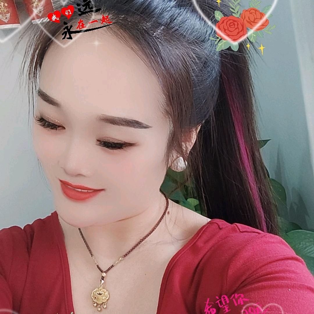 崔家姑娘，包集舒心足道老板娘