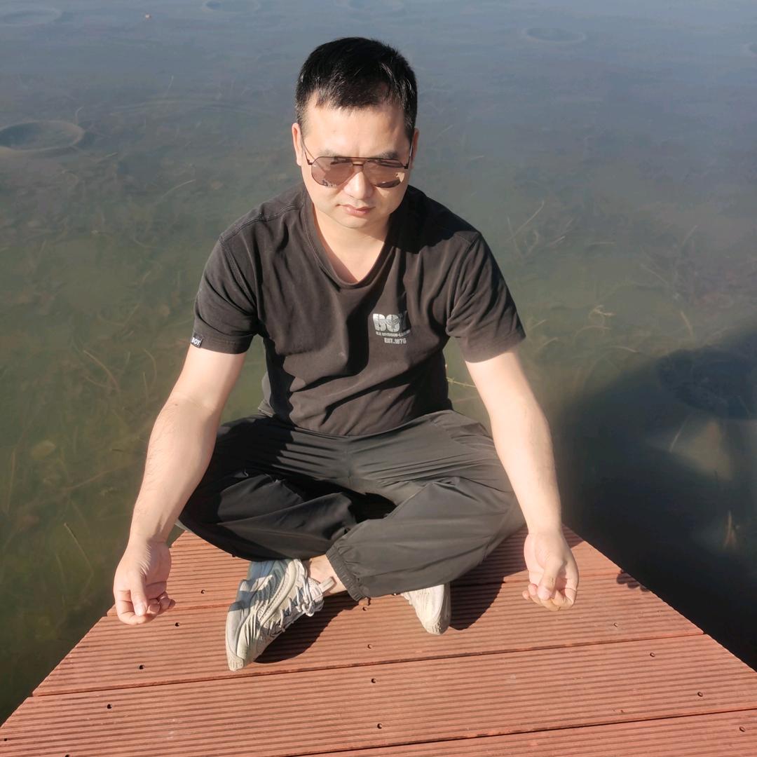 一只羊🐐