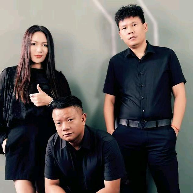 《云南三怪，三哥哥，的，小妹妹》