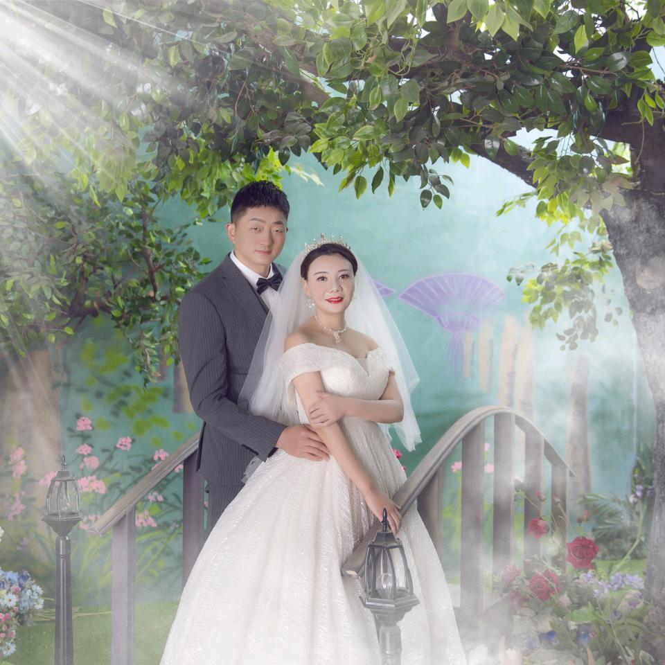 臭哥哥婚庆，婚车