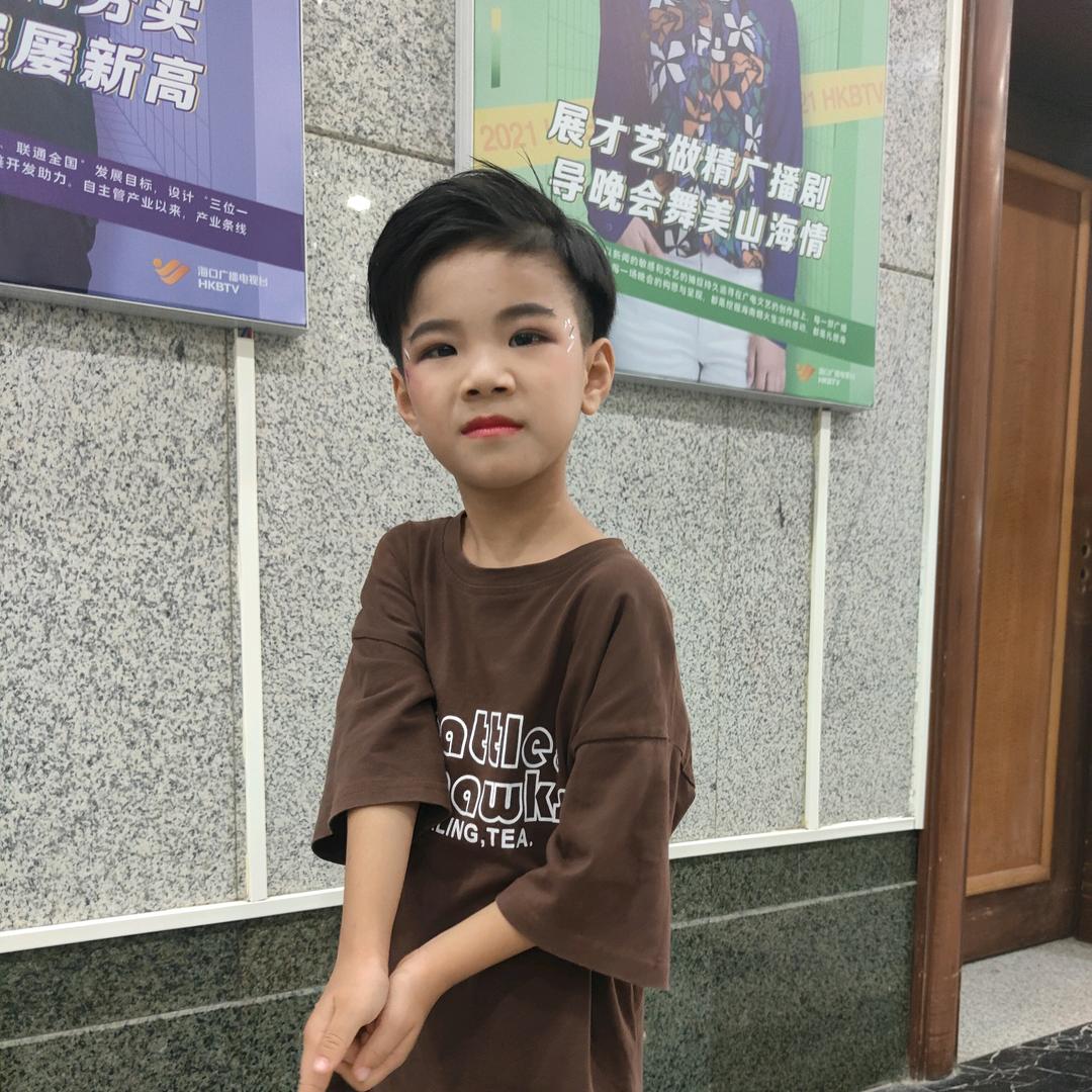 xiao亮
