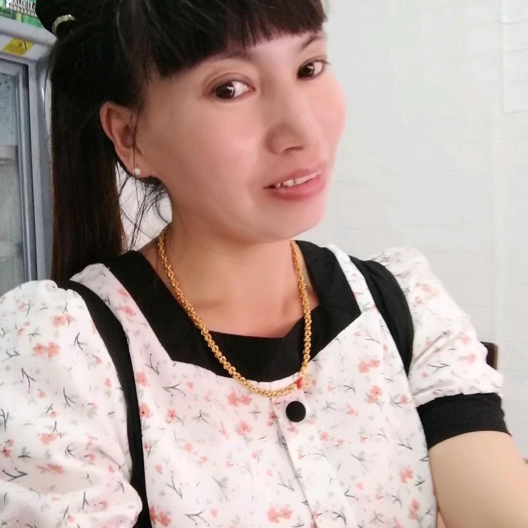 杂粮煎饼果子。姐姐