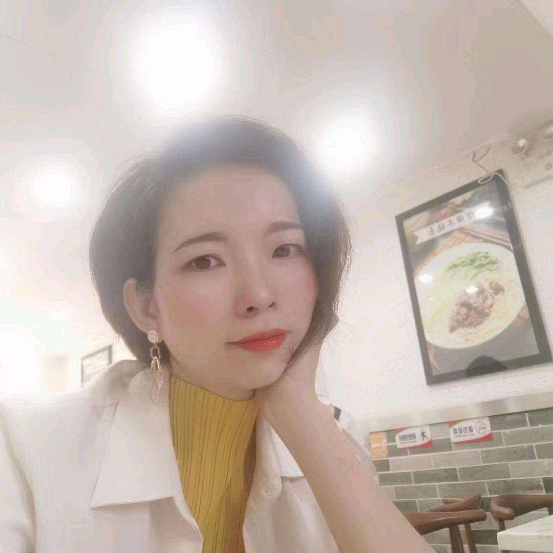 杨咩咩👻