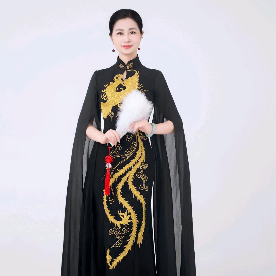 丽丽形体仪态训练营