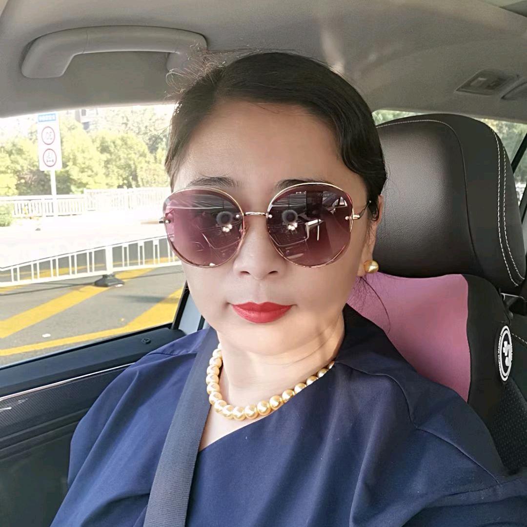 我是二姐（连赞拉黑）