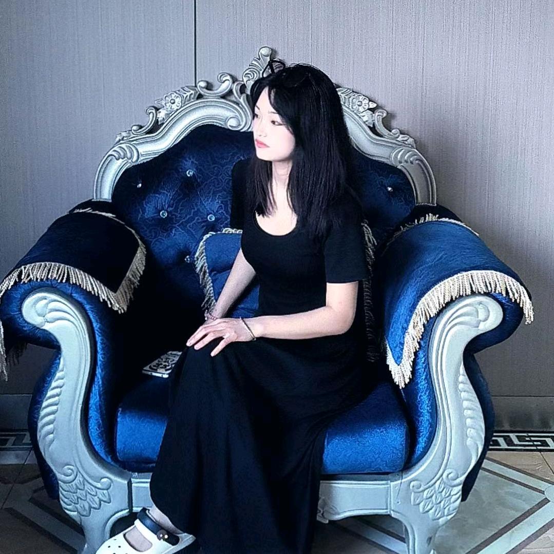 Ｅmpress.