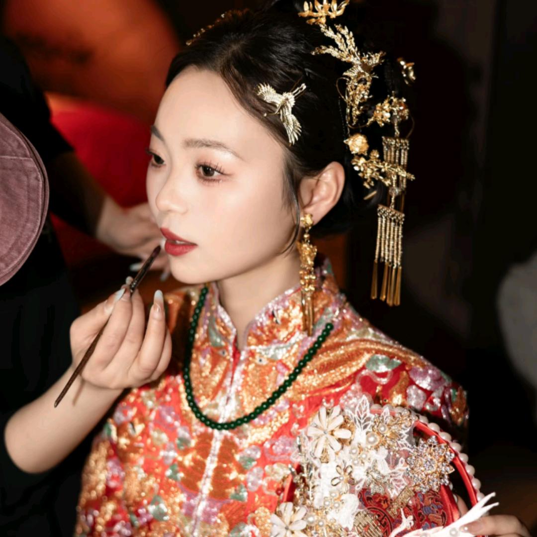 三明化妆造型师安安