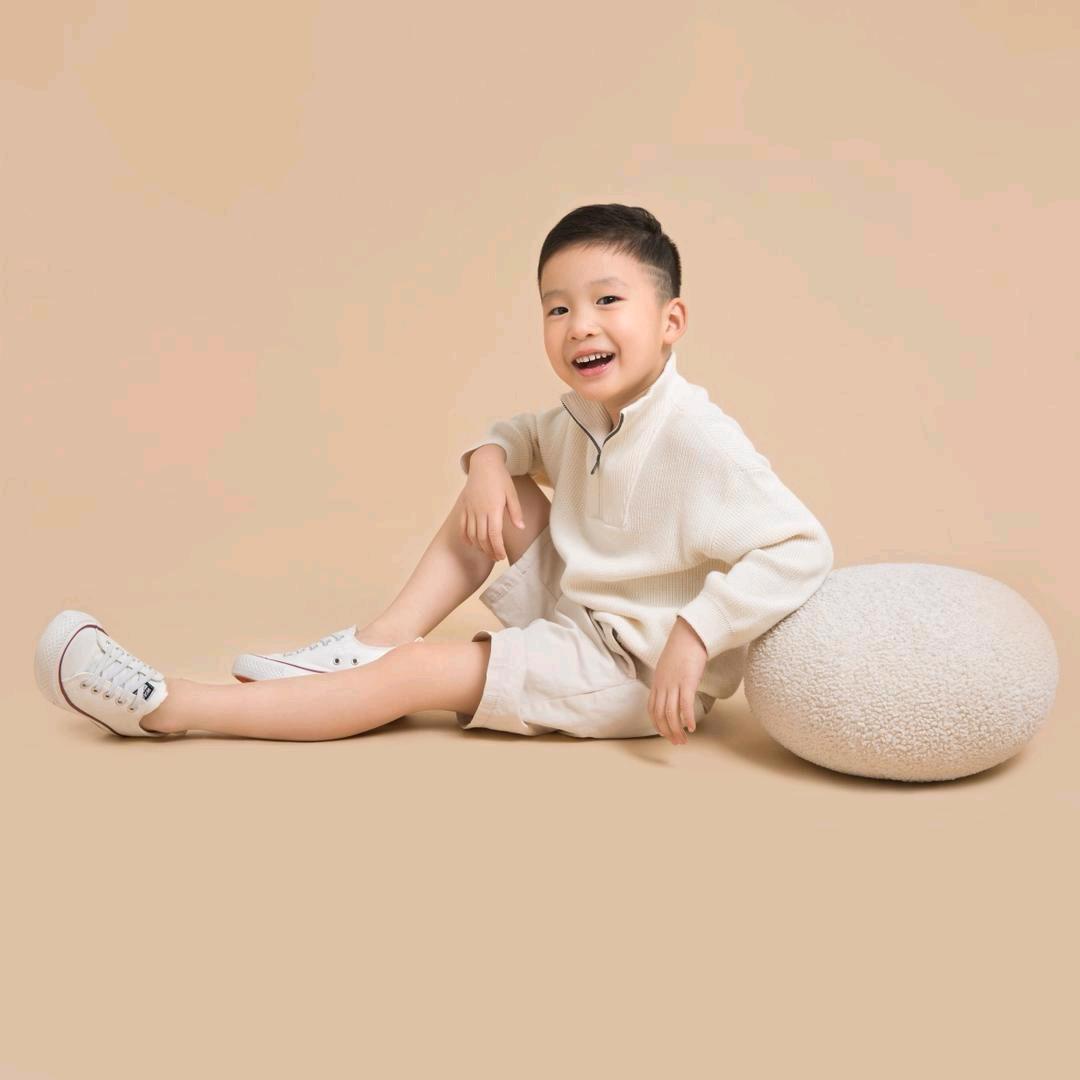 不想挨打的小亿