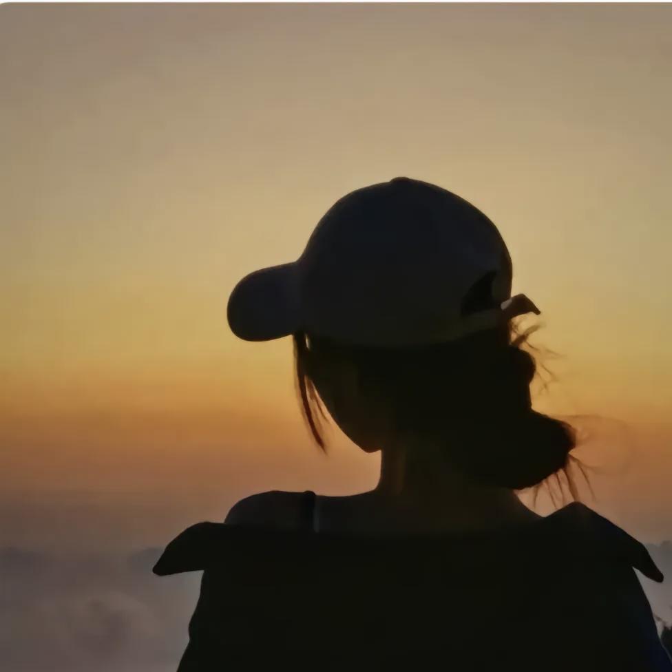 ～听(￣闻▽￣余～)生