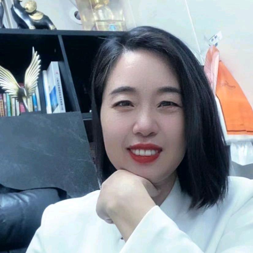 韩玉，深圳滴姐