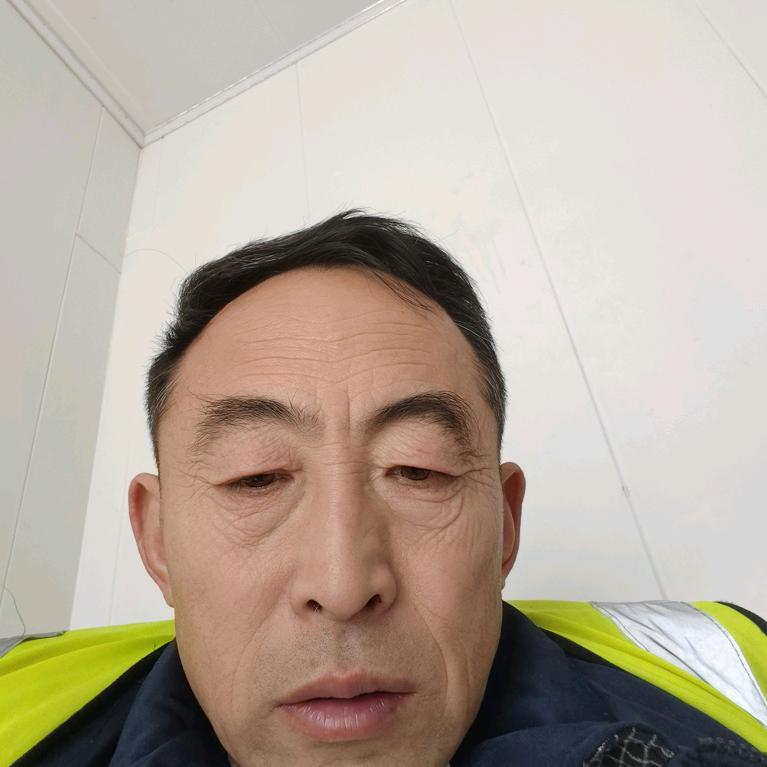 老张