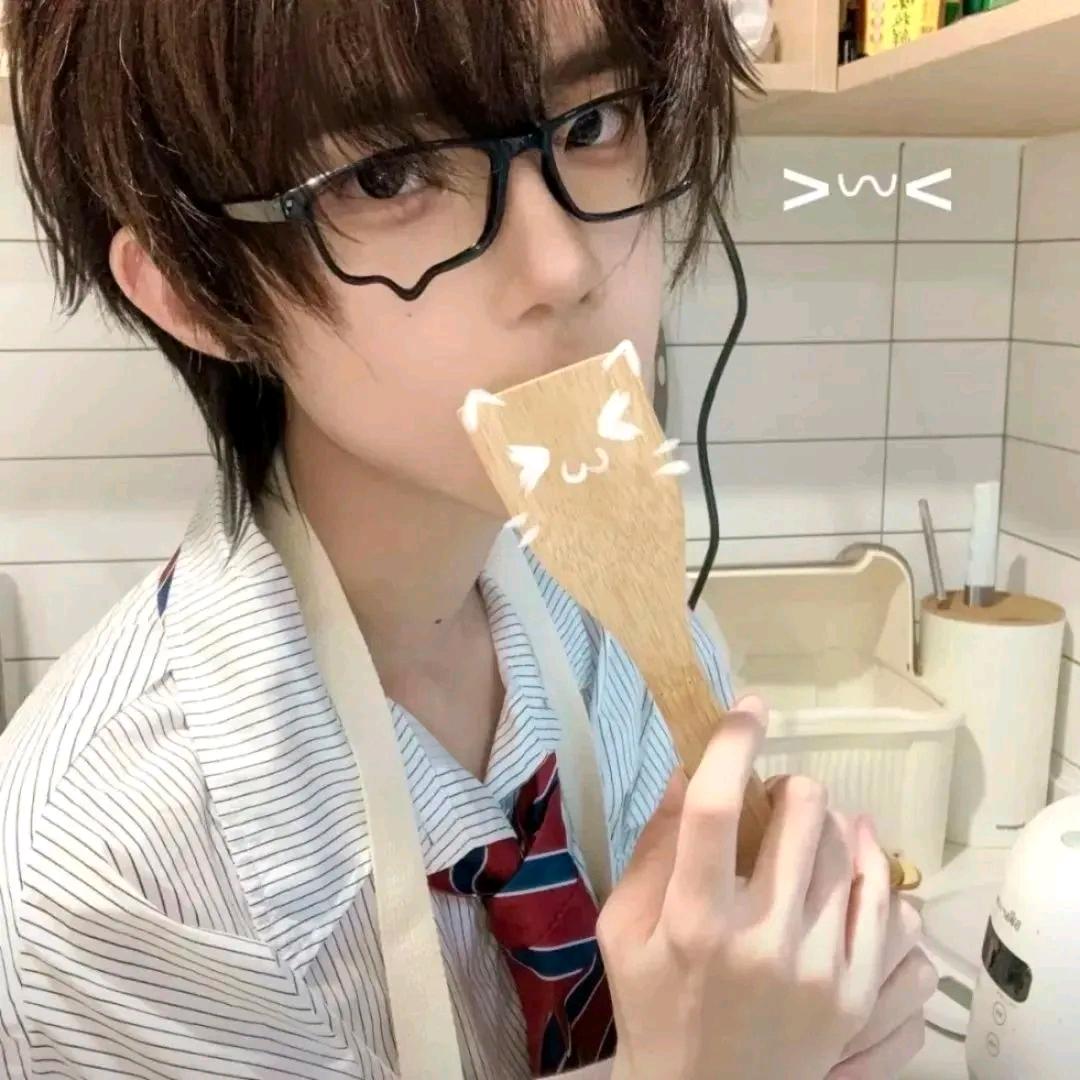 蜜蜂狗大皮炎（求点赞。