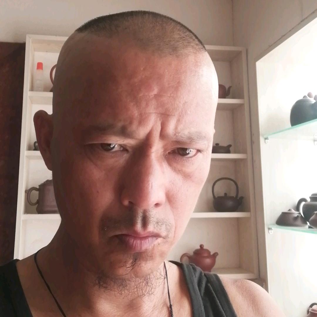 牛魔王🦬，（晓荣紫砂店））