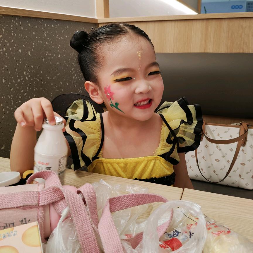 谢素蓉