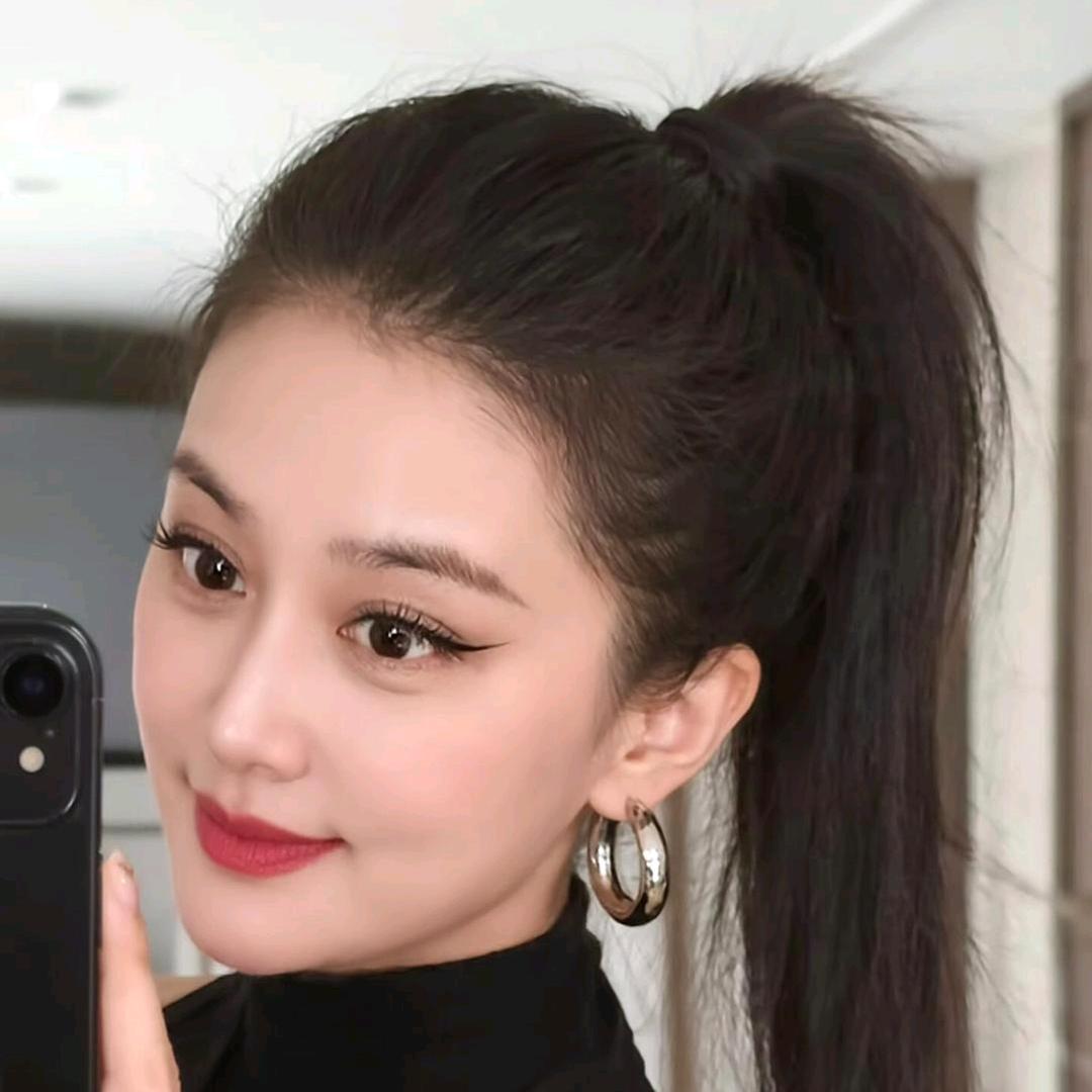 英子