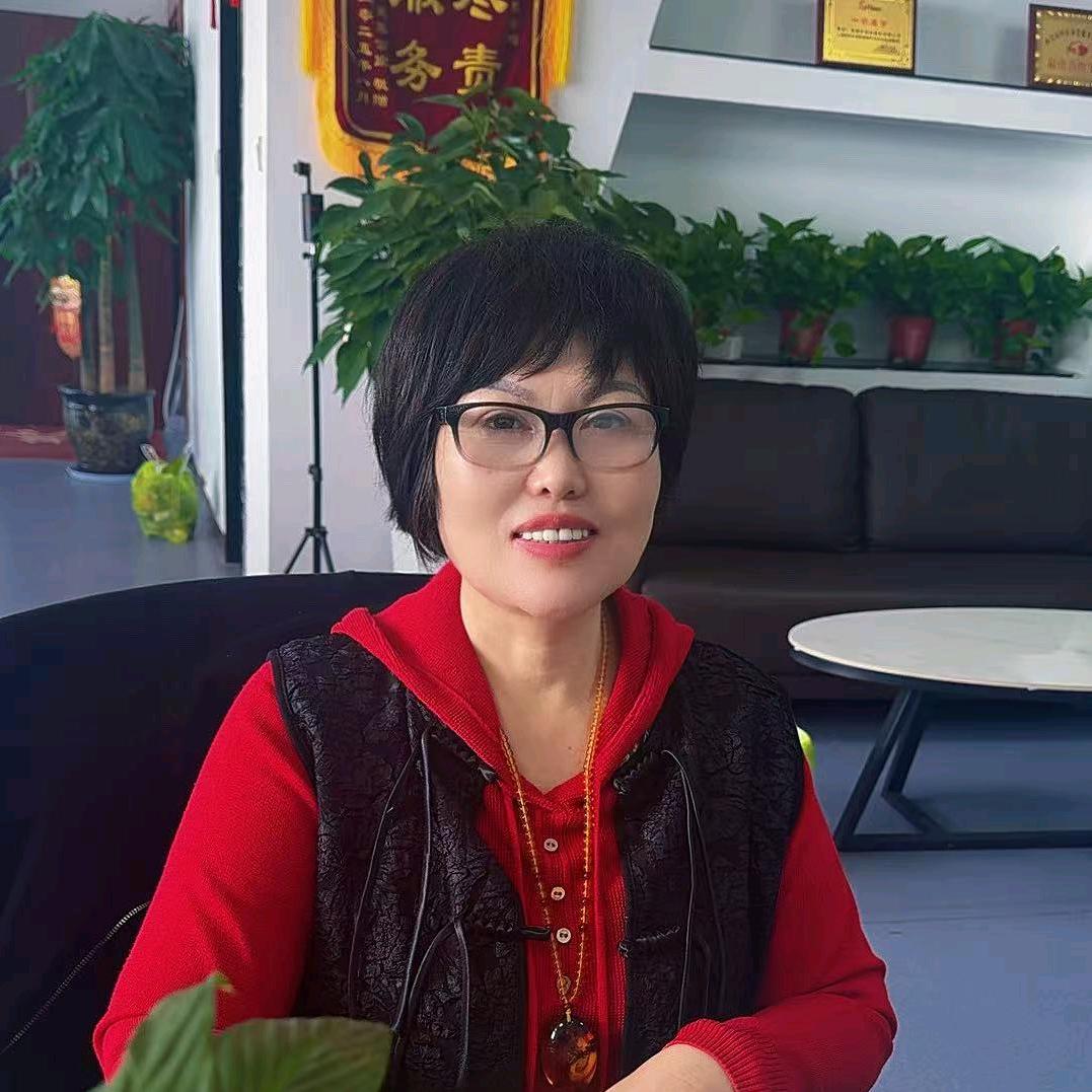 王玮（家政收徒）